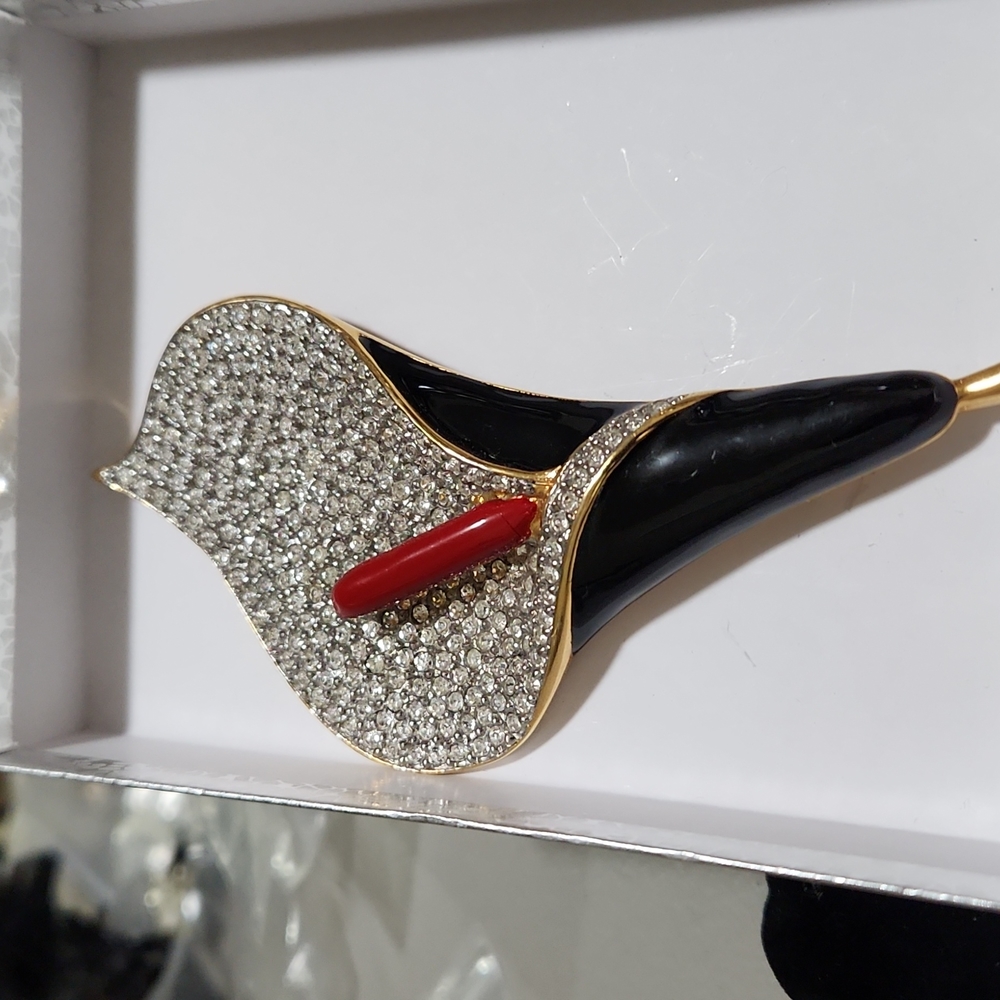 Large black Valentino Pave Cally brooch